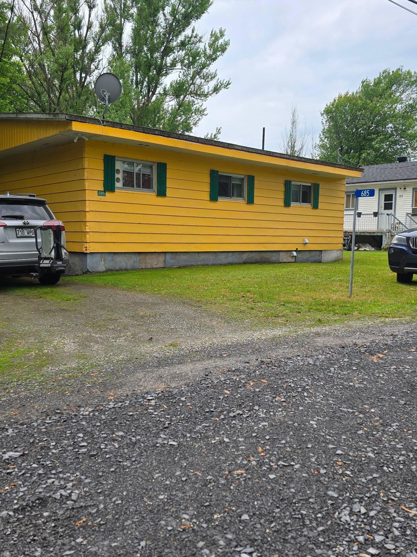









685


Rue Provost

,
Clarenceville,




QC
J0J1B0


