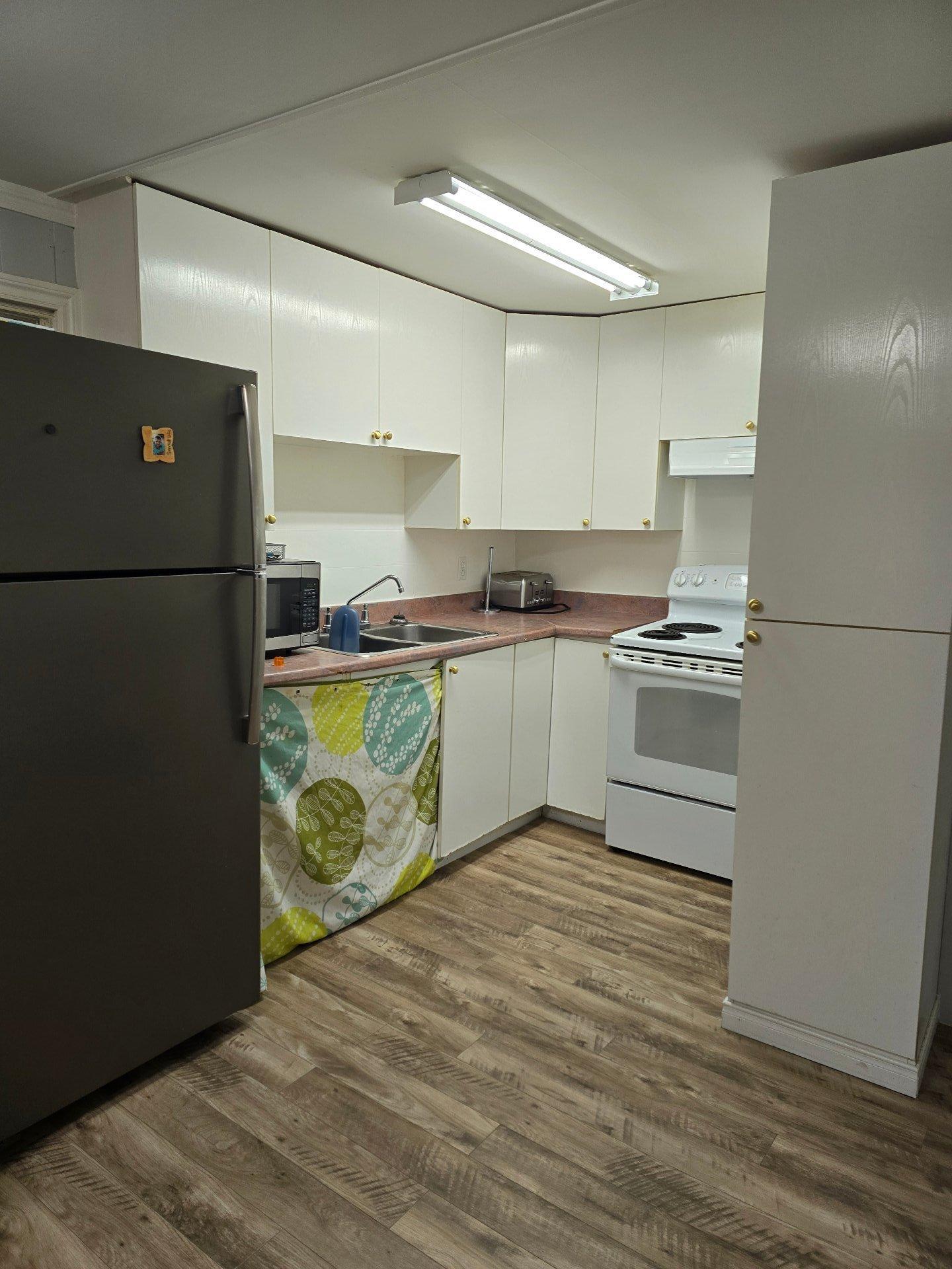 









685


Rue Provost

,
Clarenceville,




QC
J0J1B0

