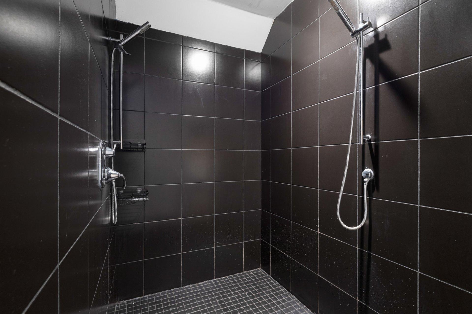 









1654


Rue de l'Hortensia

,
Terrebonne (La Plaine),




QC
J7M0B4

