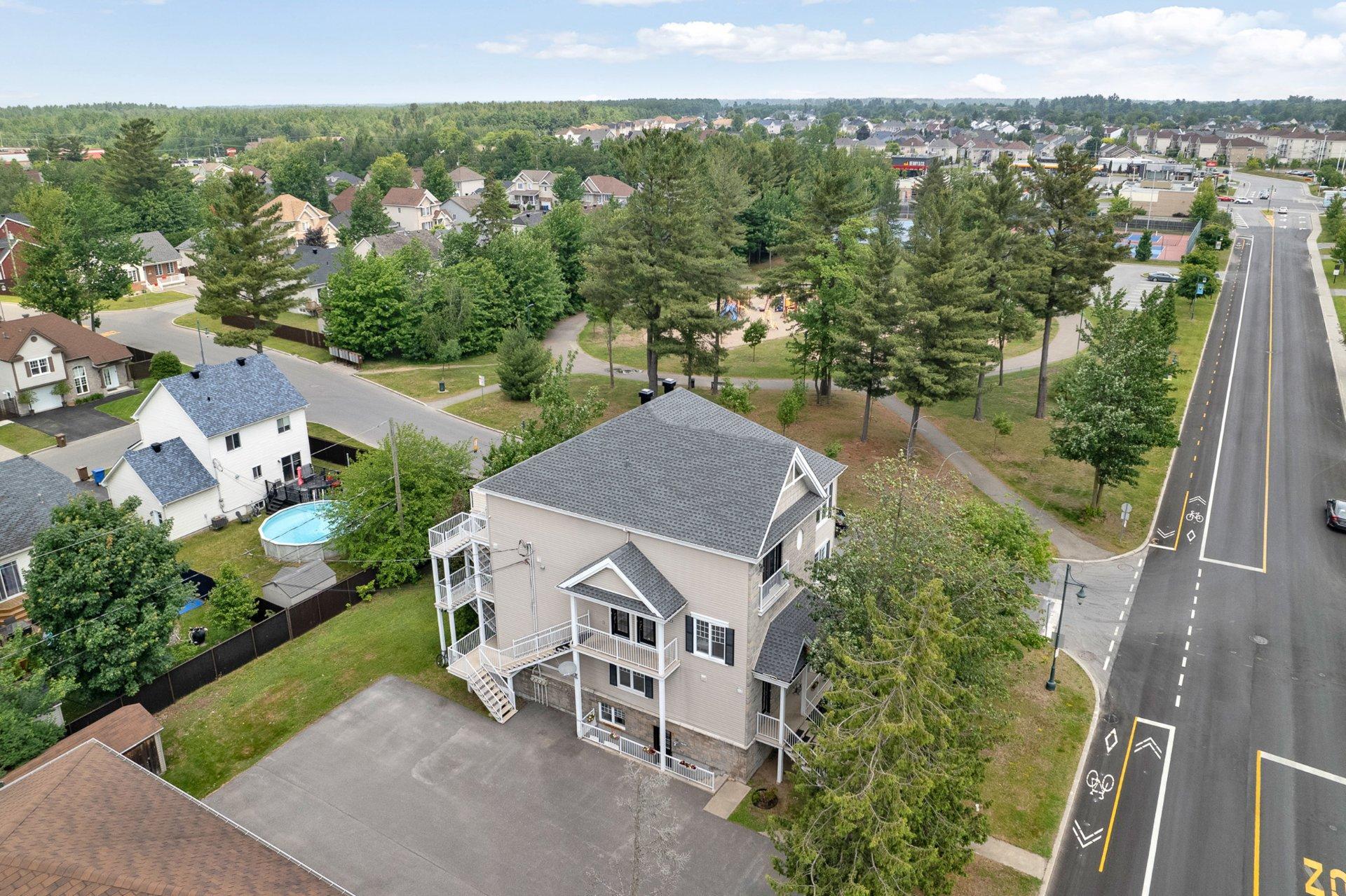 









1654


Rue de l'Hortensia

,
Terrebonne (La Plaine),




QC
J7M0B4

