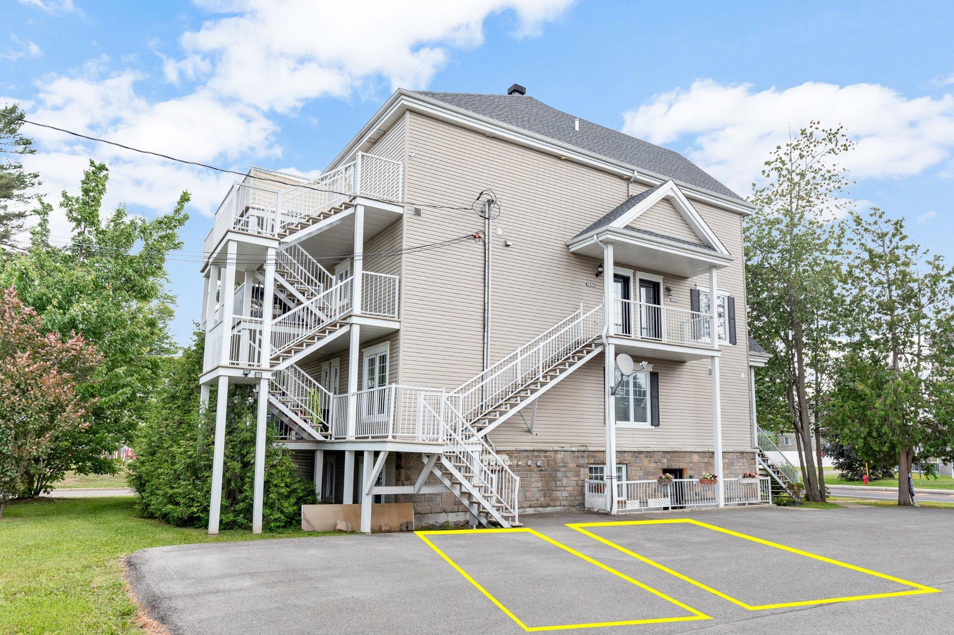 









1654


Rue de l'Hortensia

,
Terrebonne (La Plaine),




QC
J7M0B4

