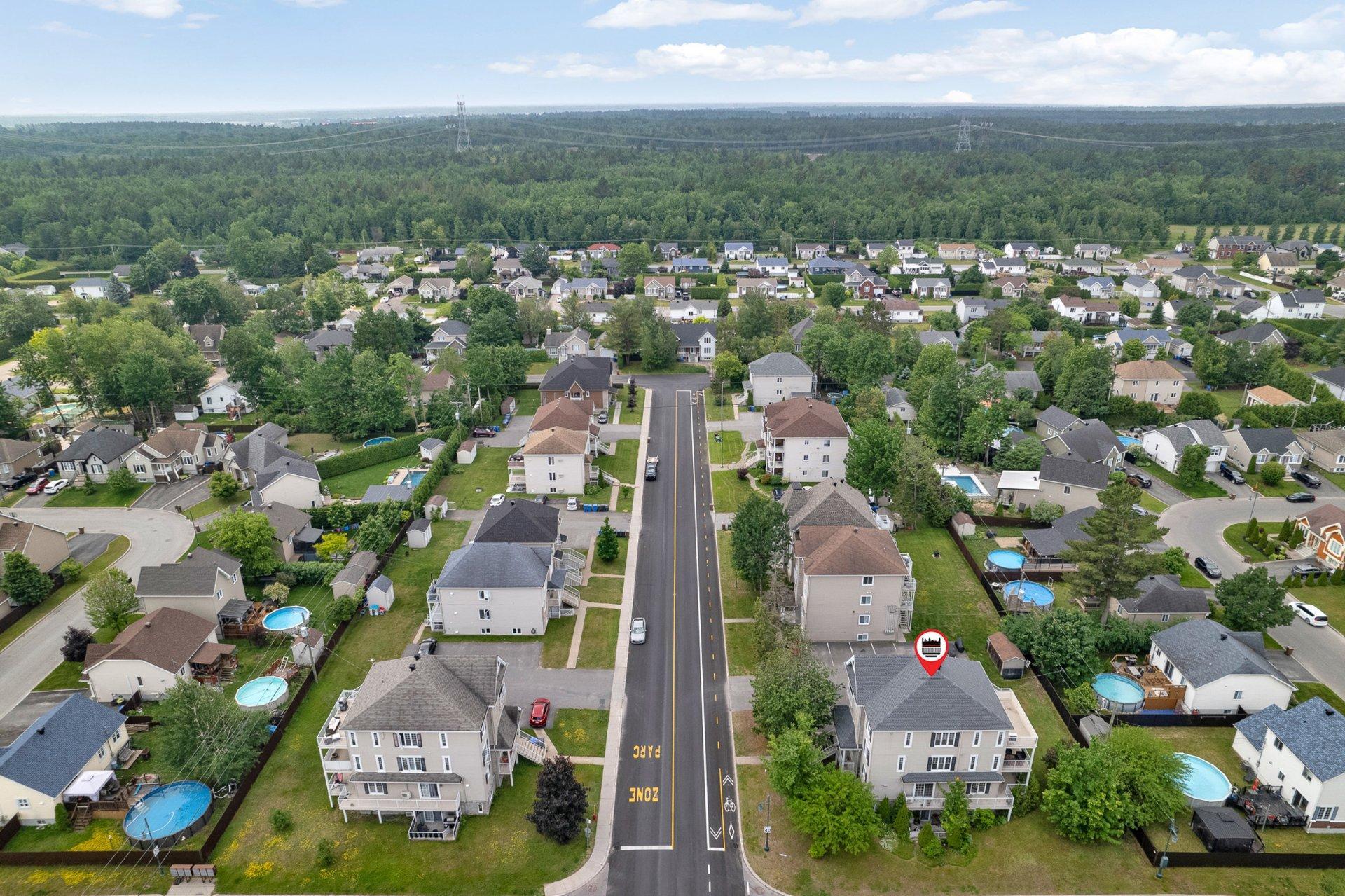 









1654


Rue de l'Hortensia

,
Terrebonne (La Plaine),




QC
J7M0B4


