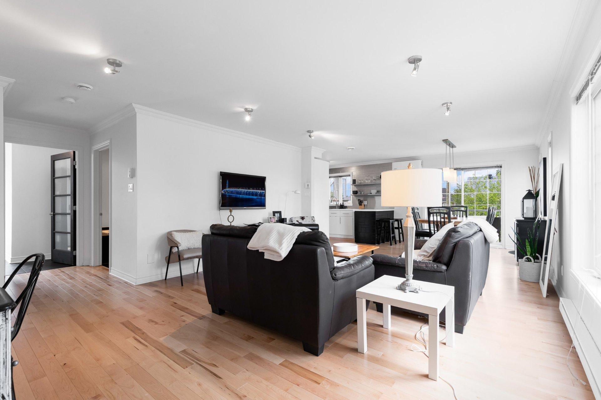 









1654


Rue de l'Hortensia

,
Terrebonne (La Plaine),




QC
J7M0B4

