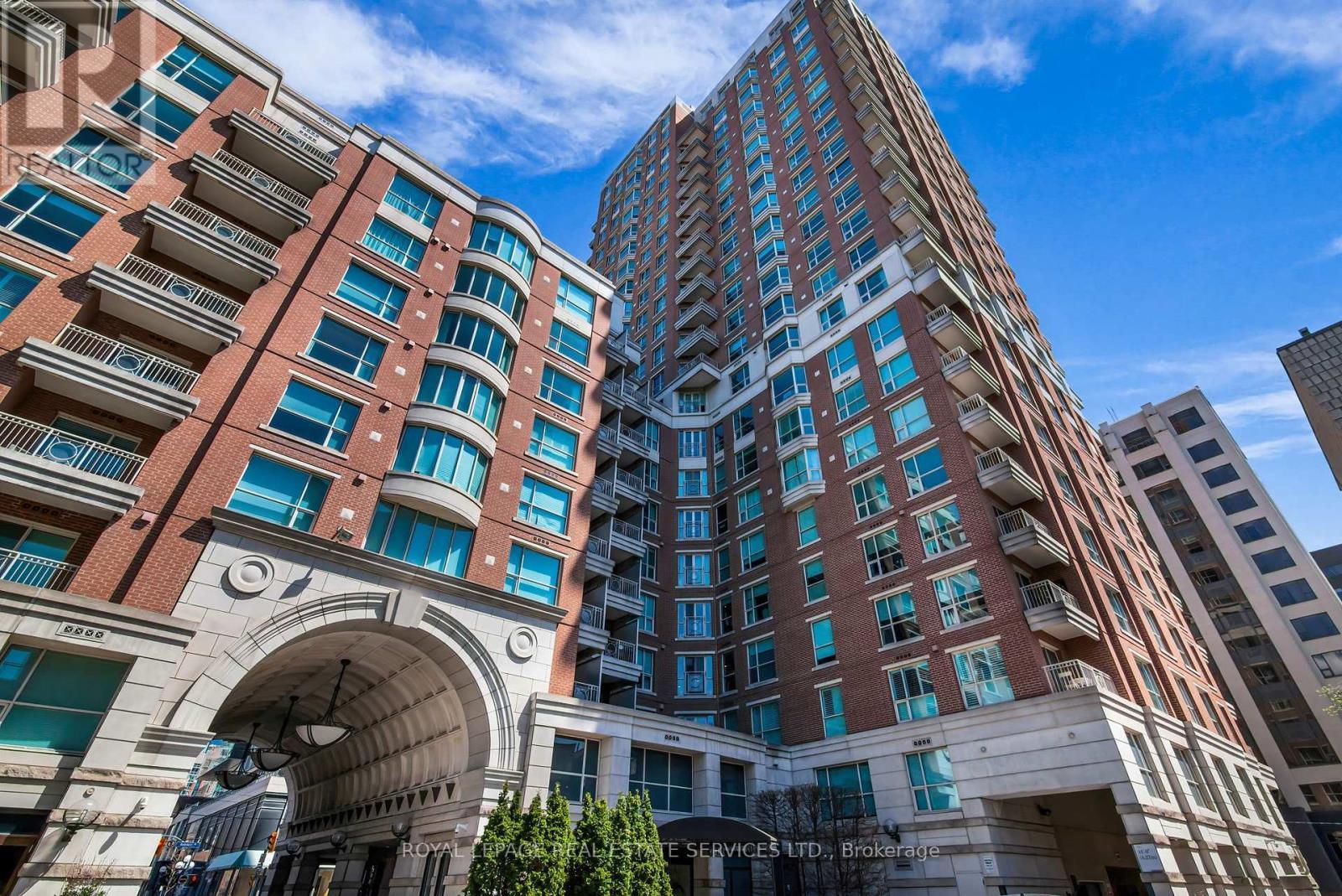 












504 - 38 AVENUE ROAD

,
Toronto,




Ontario
M5R2G2

