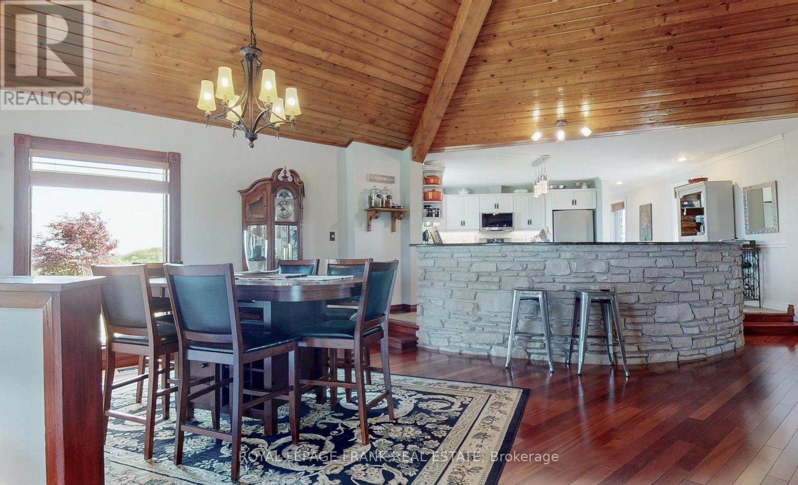 












10 CITYVIEW HEIGHTS

,
Kawartha Lakes (Omemee),




Ontario
K0L1K0

