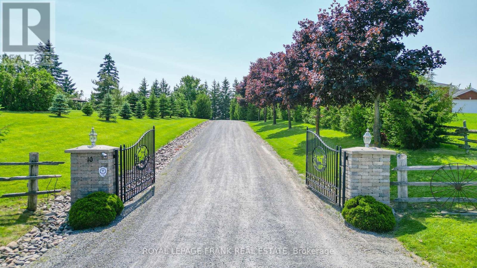 












10 CITYVIEW HEIGHTS

,
Kawartha Lakes (Omemee),




Ontario
K0L1K0

