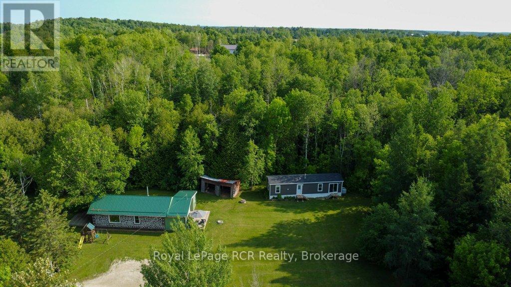 












8667 SIDE ROAD 15 ROAD

,
Wellington North,




Ontario
N0G1A0

