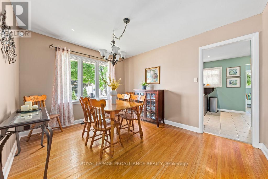 












1036 WAGARVILLE ROAD

,
Frontenac (Frontenac Centre),




Ontario
K0H2K0

