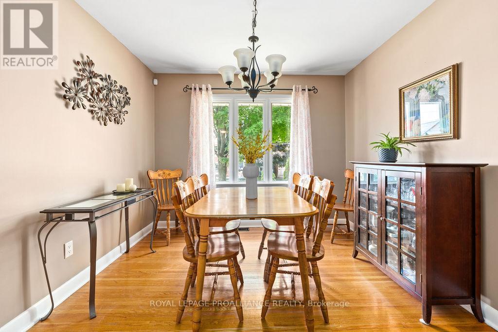 












1036 WAGARVILLE ROAD

,
Frontenac (Frontenac Centre),




Ontario
K0H2K0

