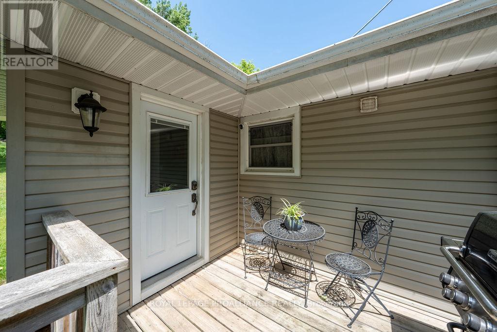 












1036 WAGARVILLE ROAD

,
Frontenac (Frontenac Centre),




Ontario
K0H2K0


