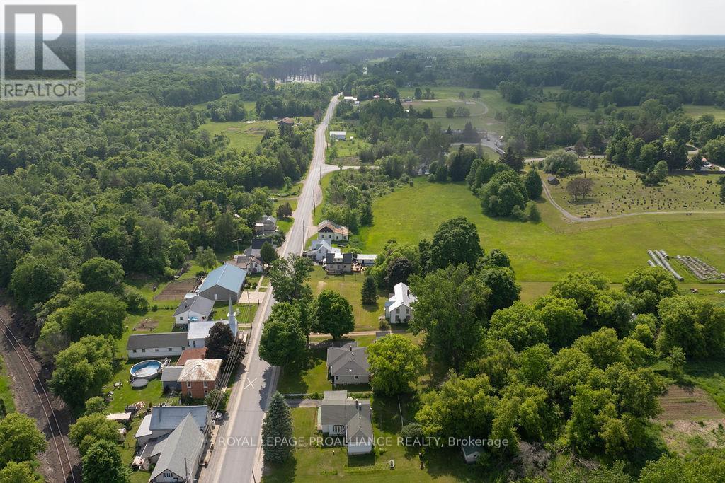 












1036 WAGARVILLE ROAD

,
Frontenac (Frontenac Centre),




Ontario
K0H2K0

