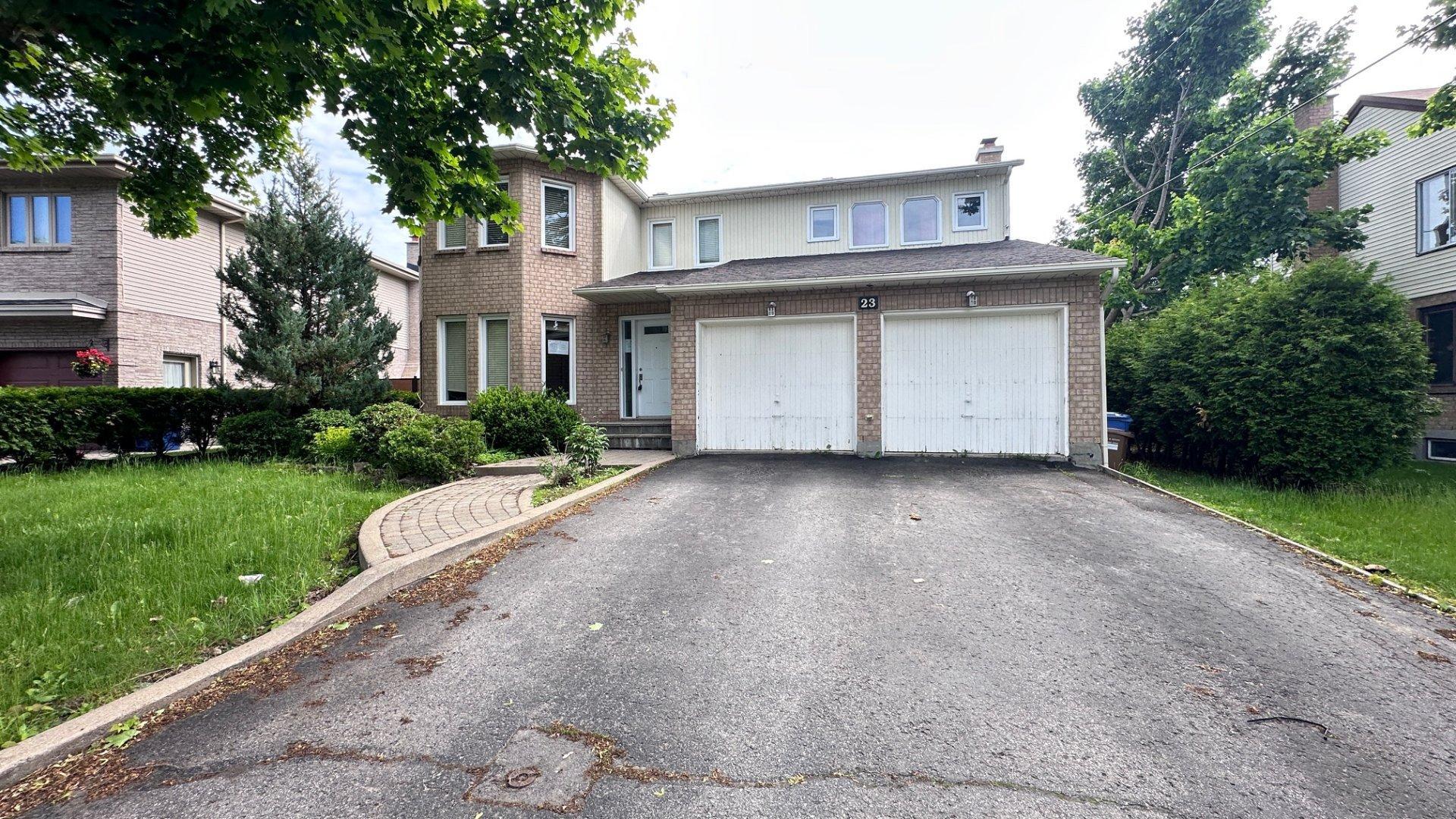 









23


Rue Nelligan

,
Kirkland,




QC
H9J3X1

