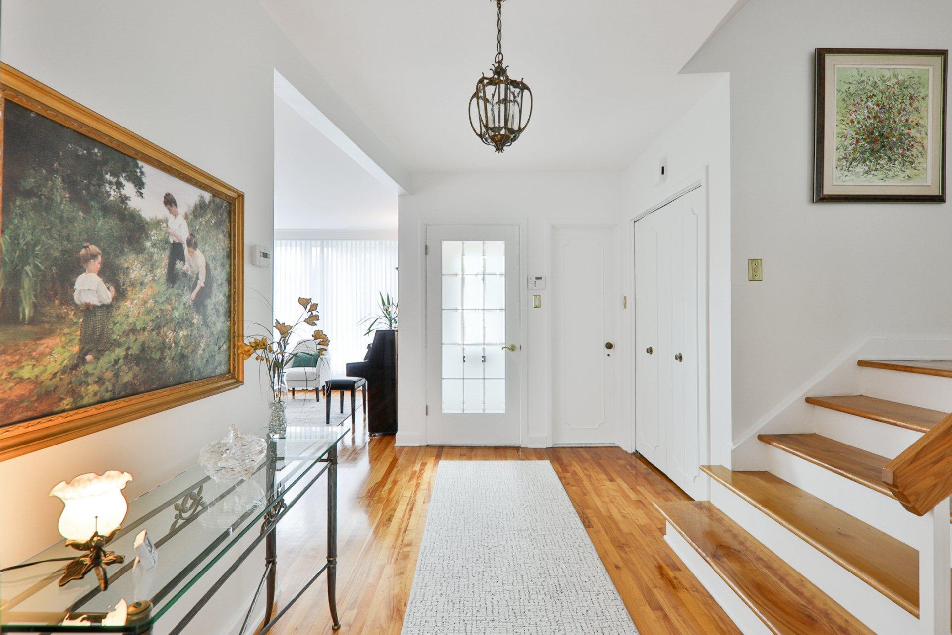 









11404


Rue Frigon

,
Montréal (Ahuntsic-Cartierville),




QC
H3M2R5

