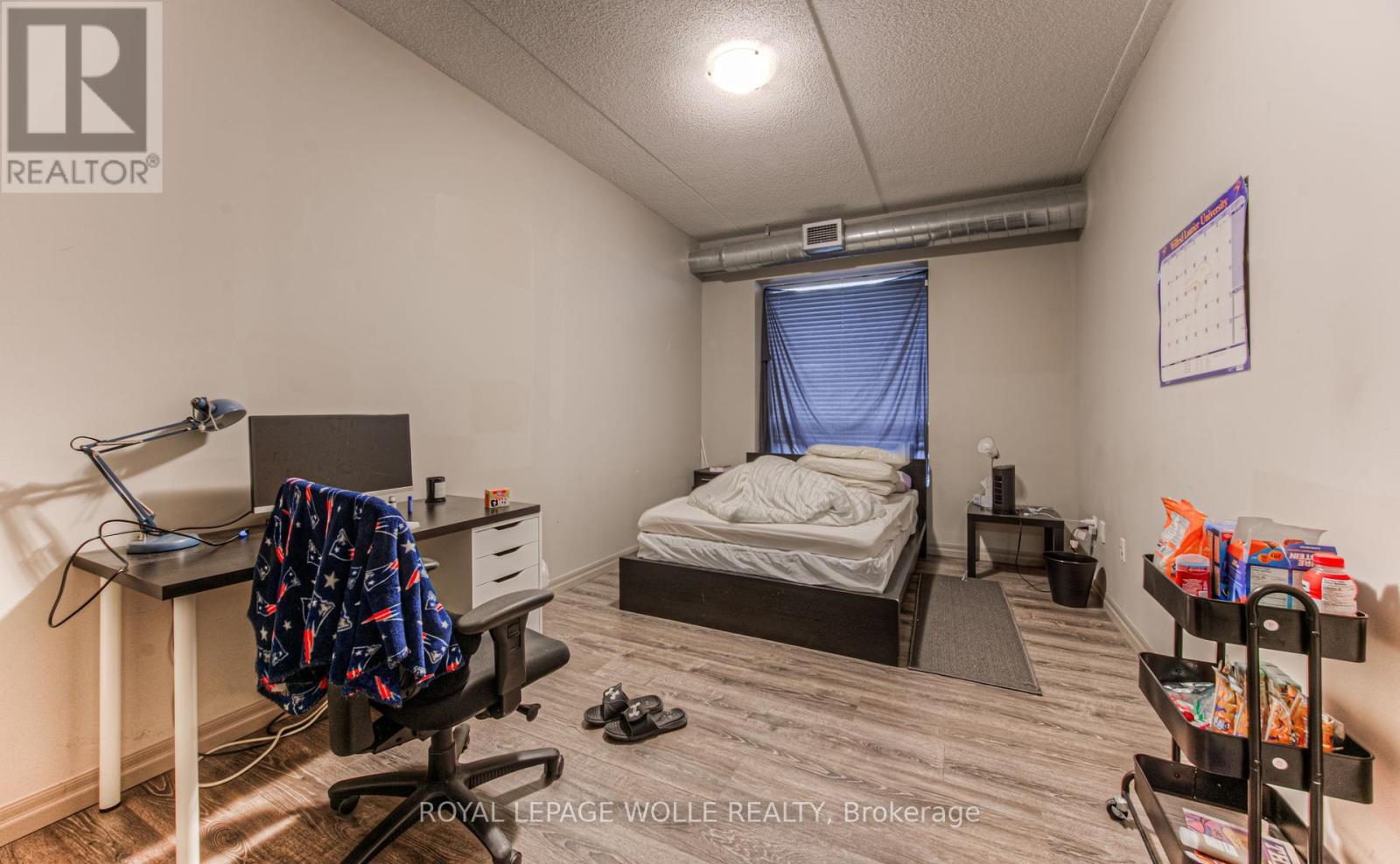 












401 - 8 HICKORY STREET W

,
Waterloo,




Ontario
N2L3H6

