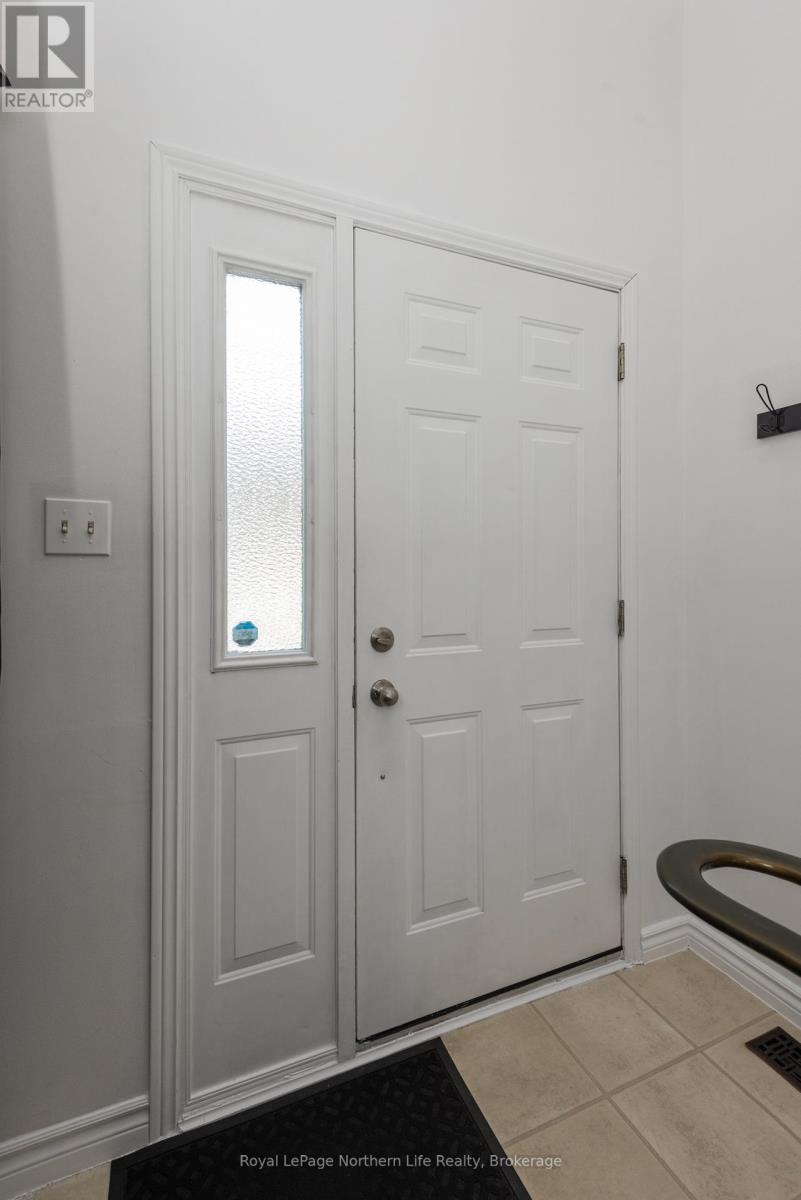 












10 MASSEY DRIVE

,
North Bay (Ferris),




Ontario
P1A3Y4

