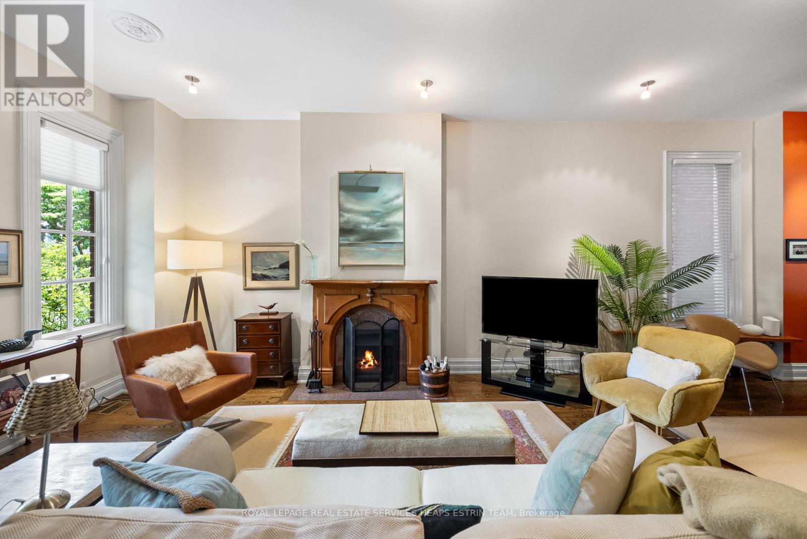 












100 AMELIA STREET

,
Toronto,




Ontario
M4X1E4

