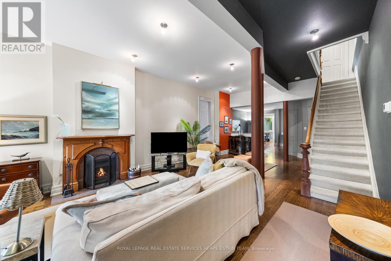 












100 AMELIA STREET

,
Toronto,




Ontario
M4X1E4

