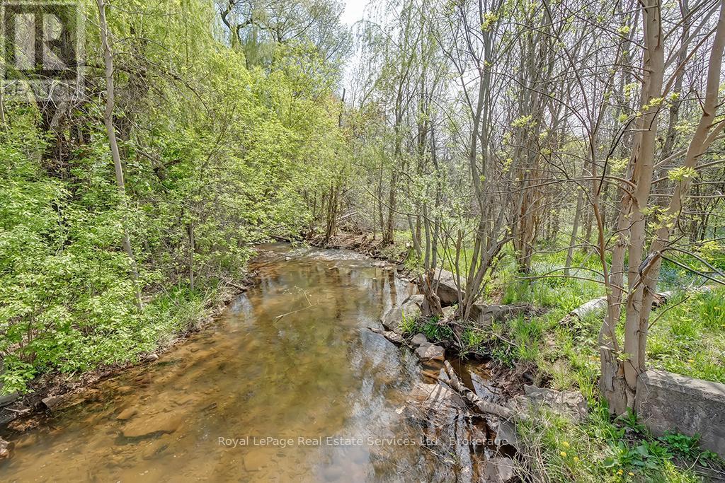












28 ANN STREET

,
Halton Hills (Georgetown),




Ontario
L7G2V2

