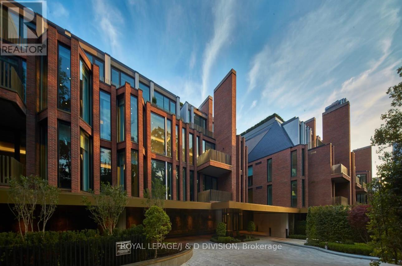












105 - 7 DALE AVENUE

,
Toronto,




Ontario
M4W1K2

