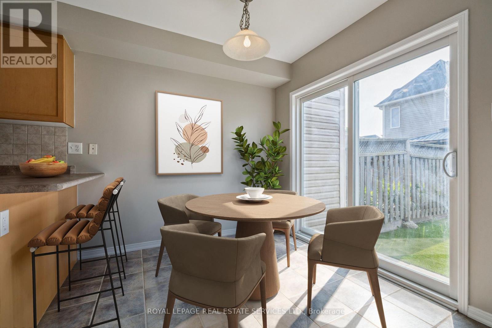 












23 - 8 BRADLEY AVENUE

,
Hamilton,




Ontario
L0R1C0

