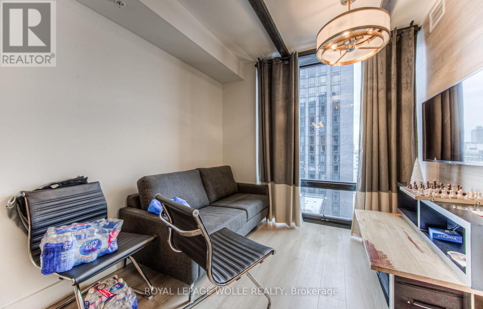 












1210 - 145 COLUMBIA STREET W

,
Waterloo,




Ontario
N2L0K7

