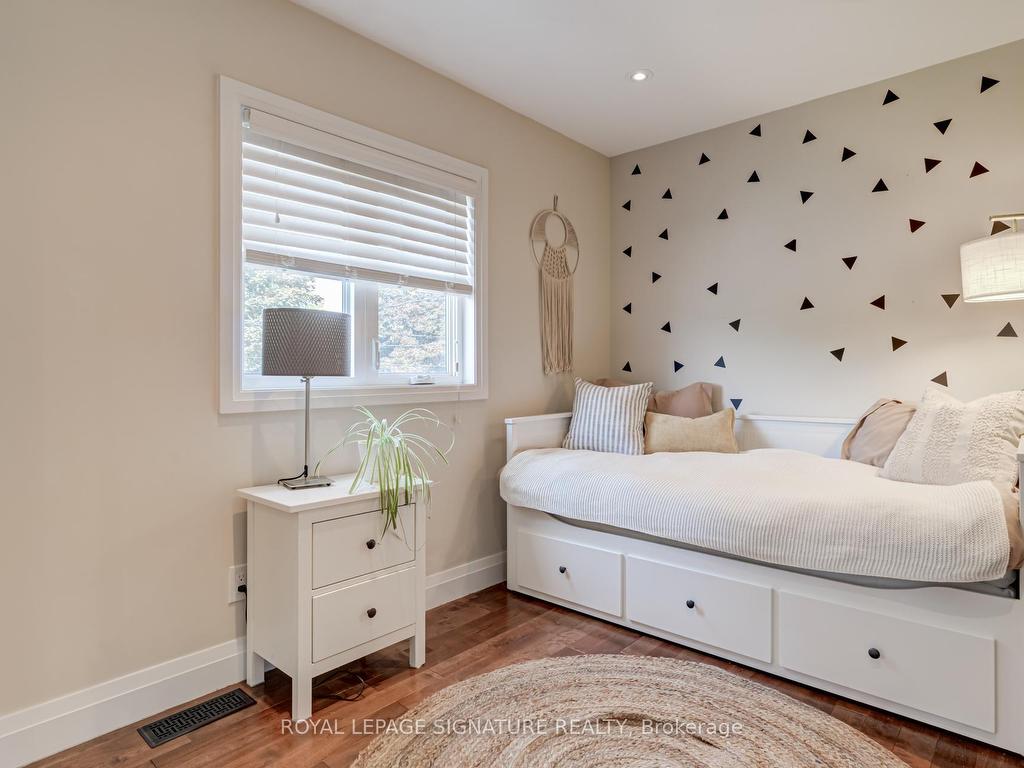 









1


Chiswick

Avenue,
Toronto,




ON
M6M 4T5

