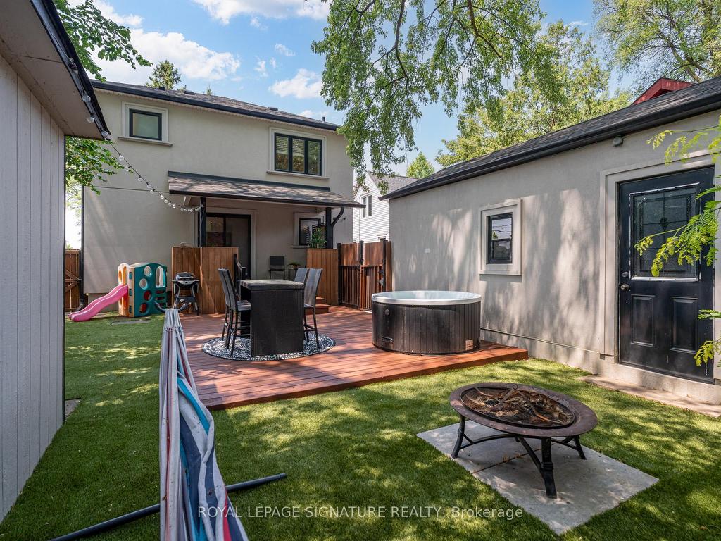 









1


Chiswick

Avenue,
Toronto,




ON
M6M 4T5

