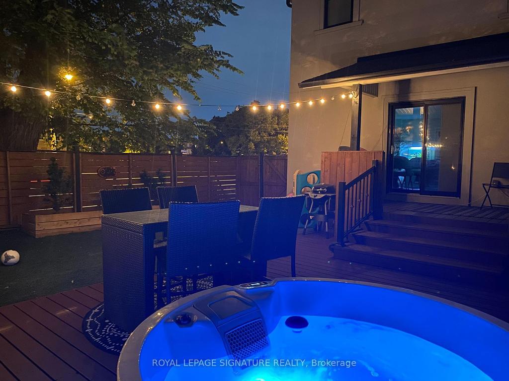 









1


Chiswick

Avenue,
Toronto,




ON
M6M 4T5

