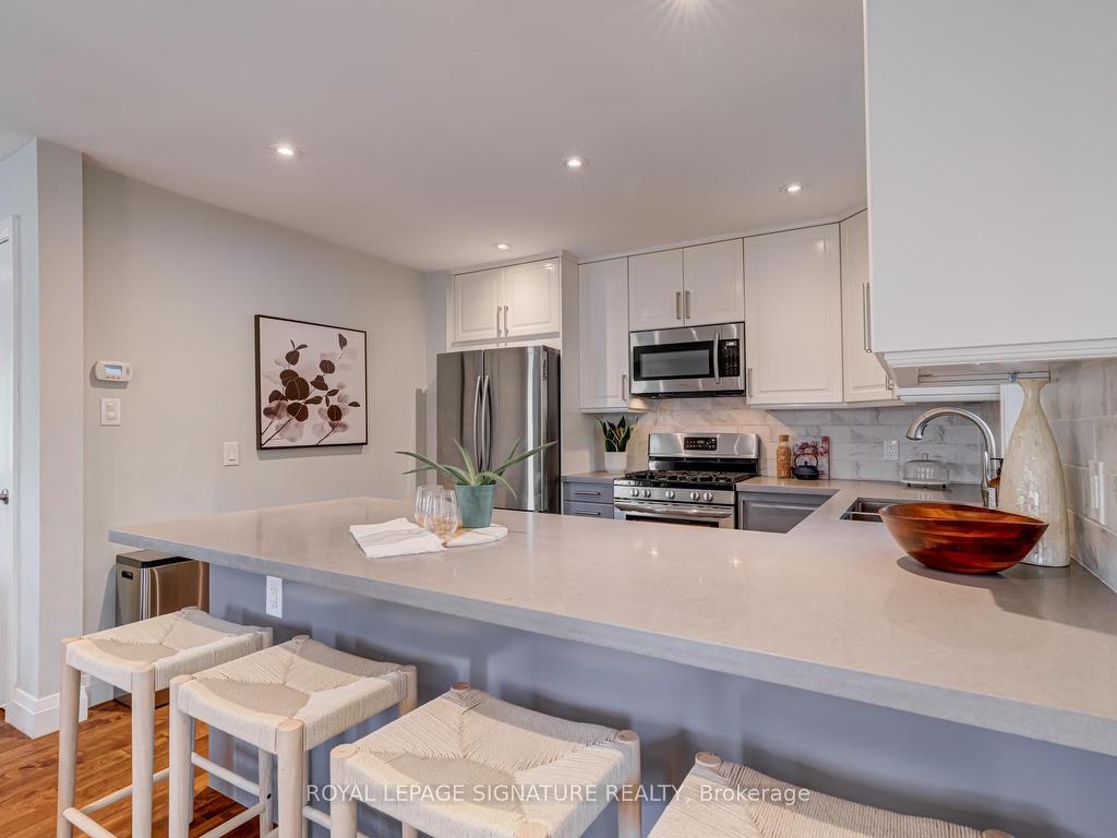 









1


Chiswick

Avenue,
Toronto,




ON
M6M 4T5

