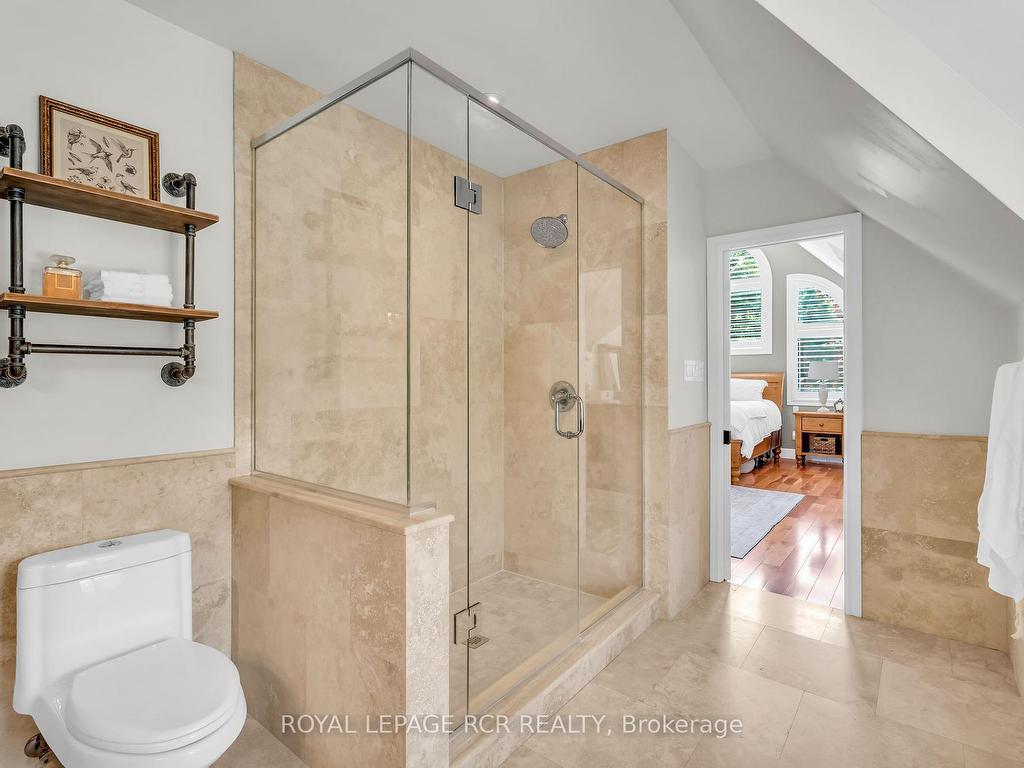 









6


Pineview

Road,
Mono,




ON
L9W 4A1

