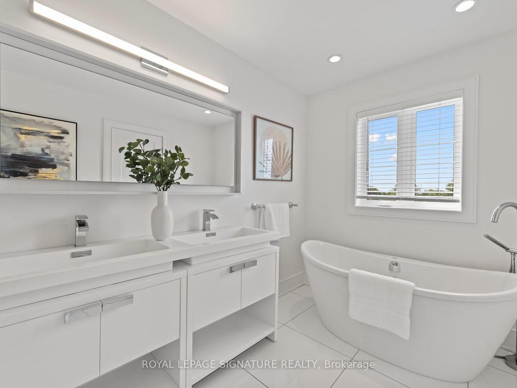 









72


Park

Street,
Toronto,




ON
M1N 2N8

