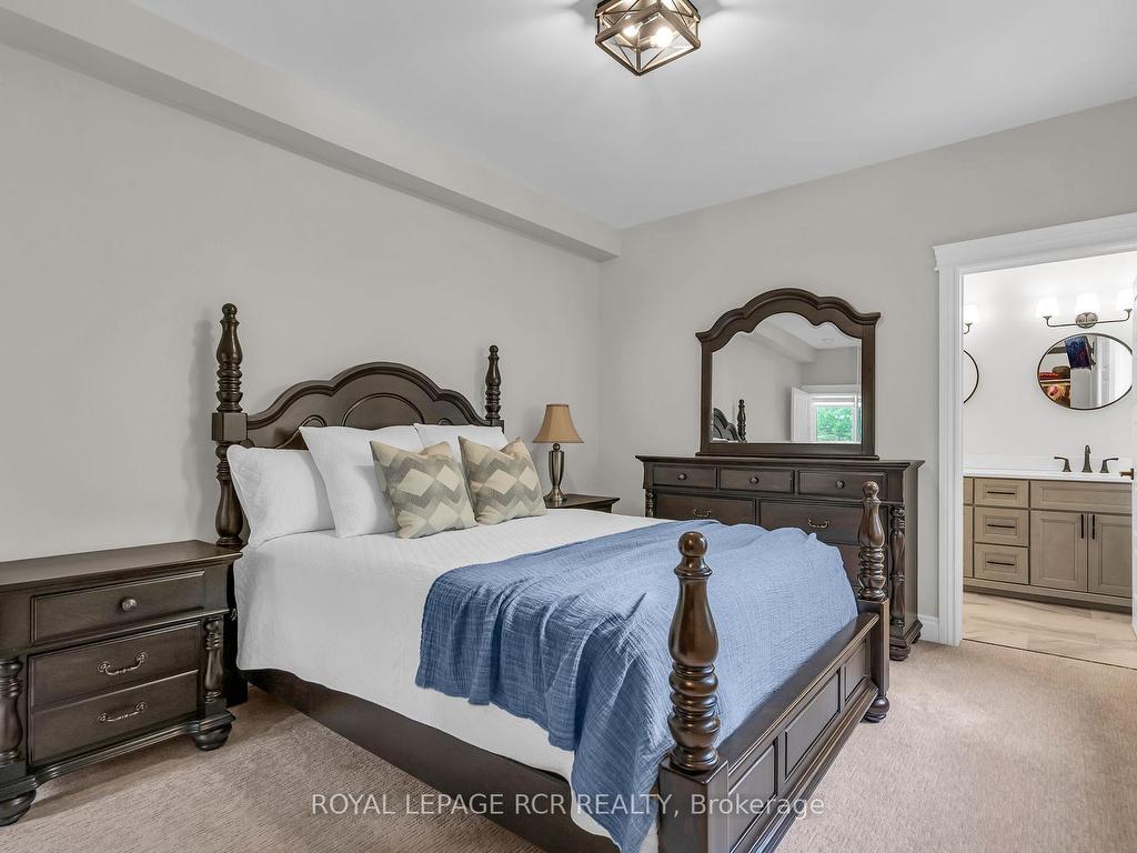 









2360


Honey Harbour

Road,
Georgian Bay,




ON
L0K 1S0

