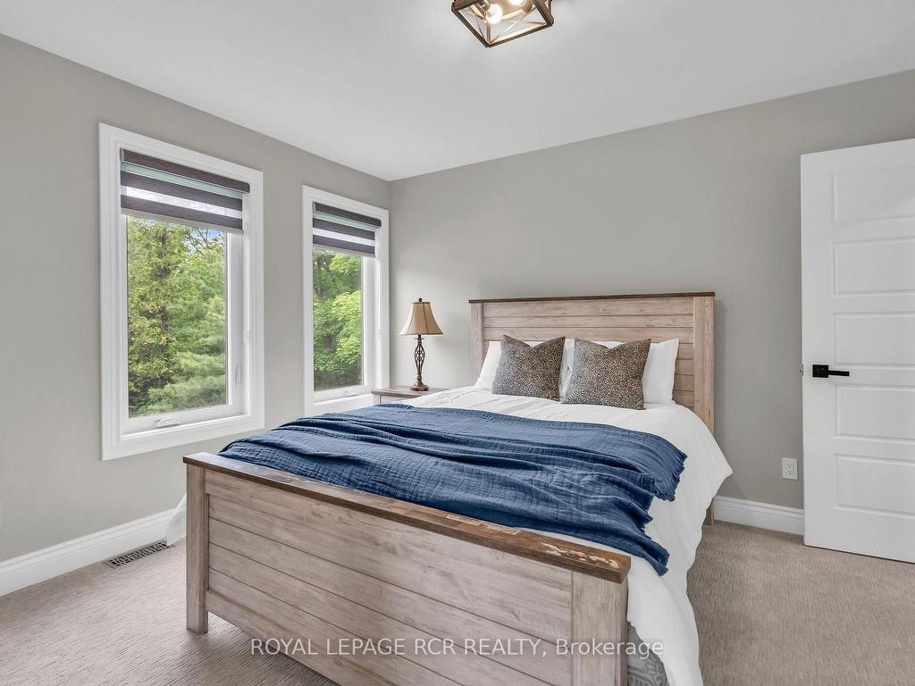 









2360


Honey Harbour

Road,
Georgian Bay,




ON
L0K 1S0


