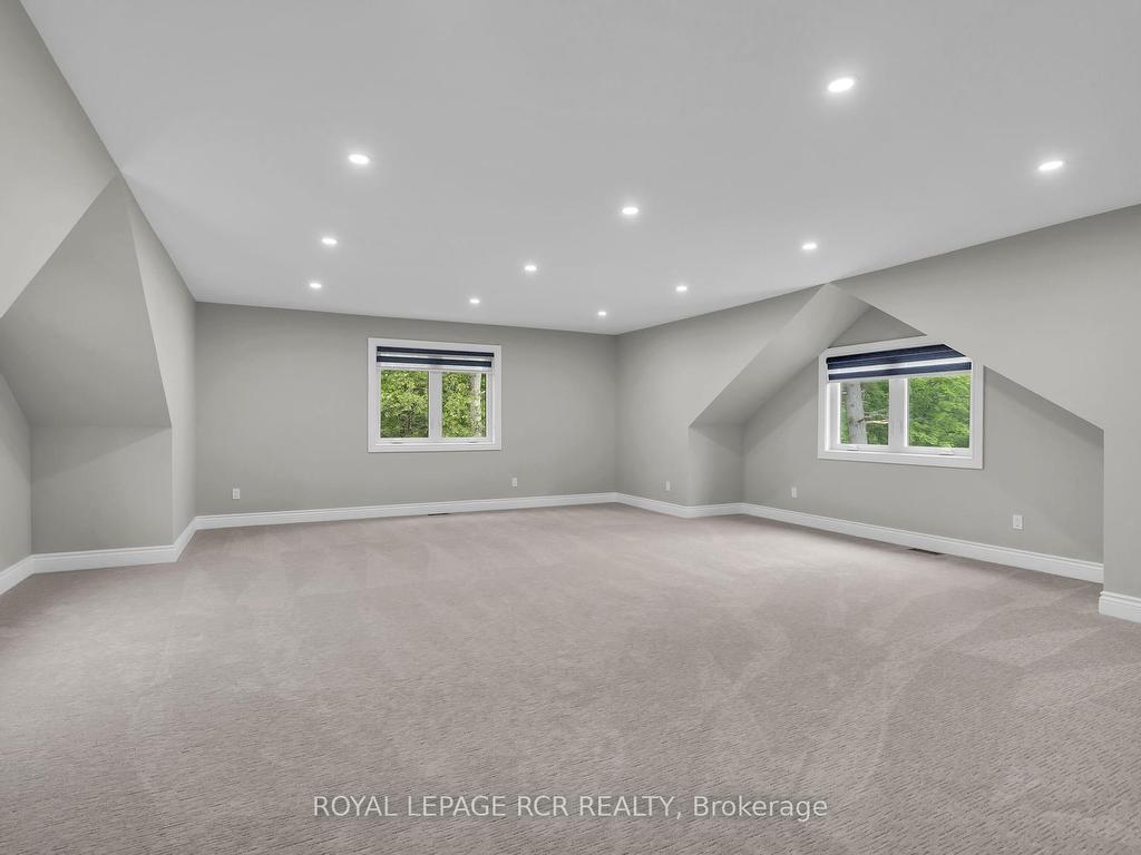 









2360


Honey Harbour

Road,
Georgian Bay,




ON
L0K 1S0

