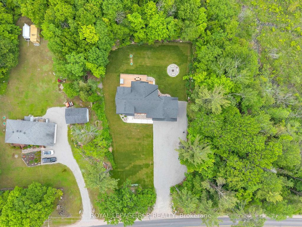 









2360


Honey Harbour

Road,
Georgian Bay,




ON
L0K 1S0

