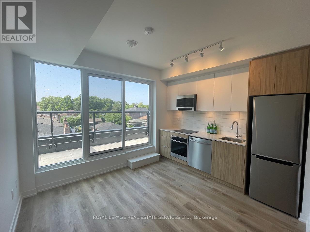 












316 - 6 CHARTWELL ROAD

,
Toronto,




Ontario
M8Z4E8

