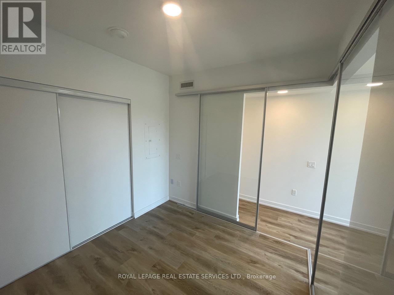 












316 - 6 CHARTWELL ROAD

,
Toronto,




Ontario
M8Z4E8

