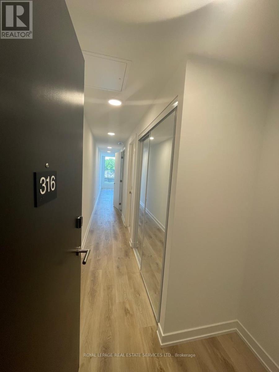 












316 - 6 CHARTWELL ROAD

,
Toronto,




Ontario
M8Z4E8

