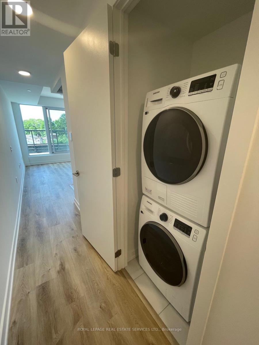 












316 - 6 CHARTWELL ROAD

,
Toronto,




Ontario
M8Z4E8

