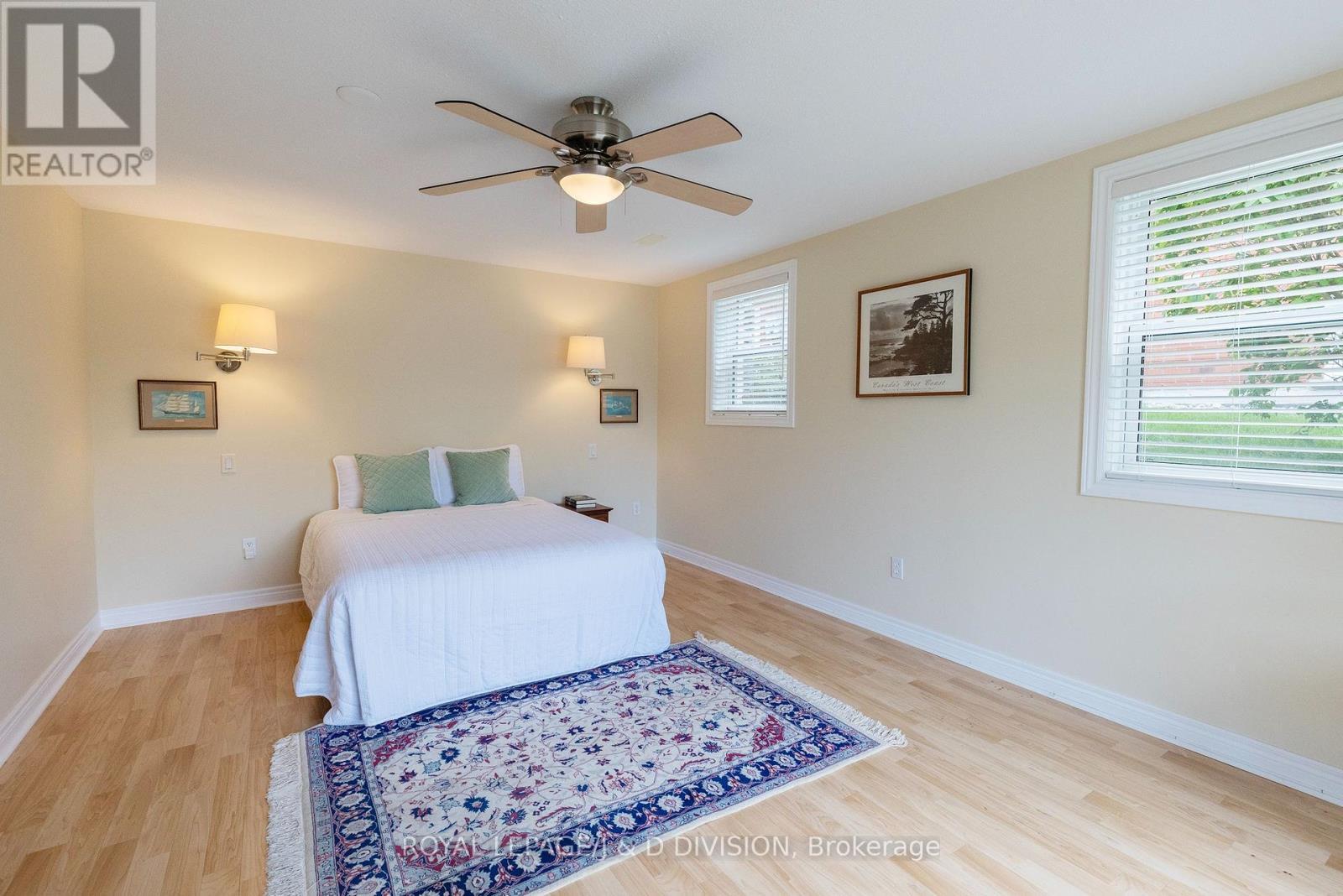 












9 VICTORIA AVENUE

,
Selwyn,




Ontario
K0L2H0


