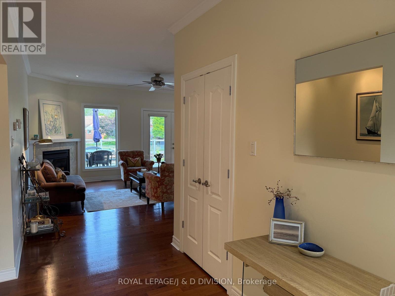 












9 VICTORIA AVENUE

,
Selwyn,




Ontario
K0L2H0

