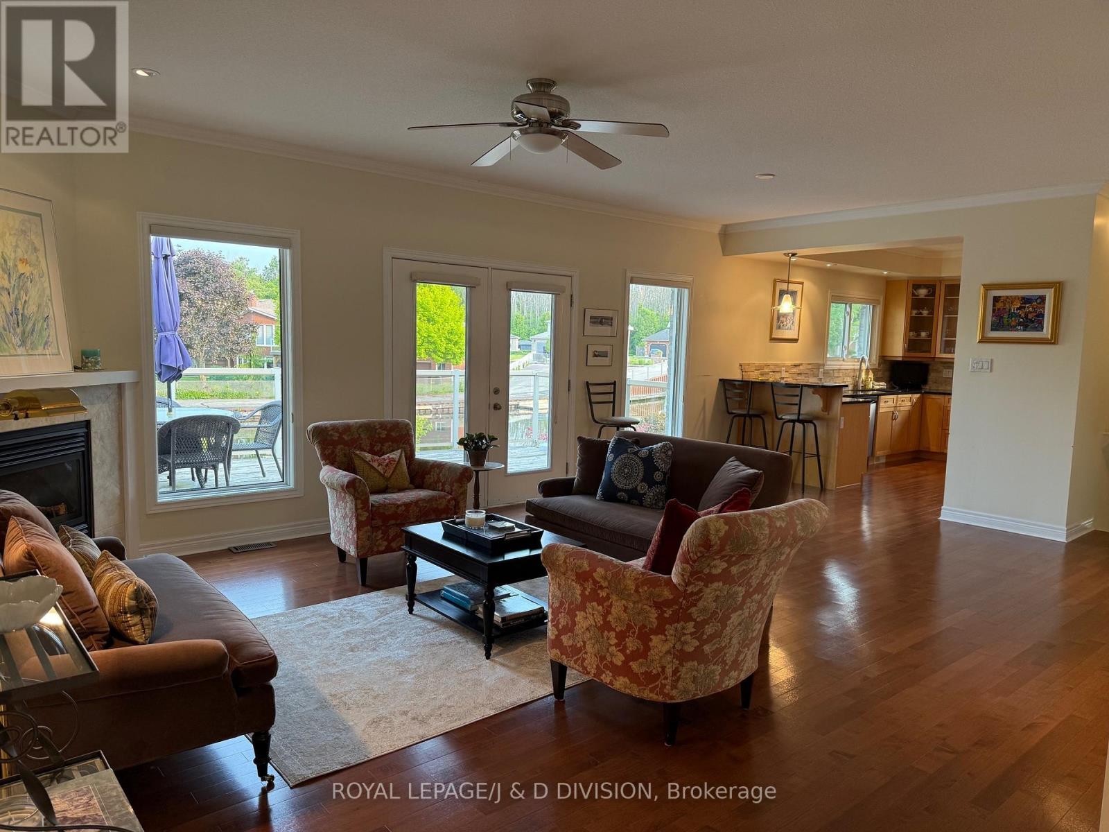 












9 VICTORIA AVENUE

,
Selwyn,




Ontario
K0L2H0

