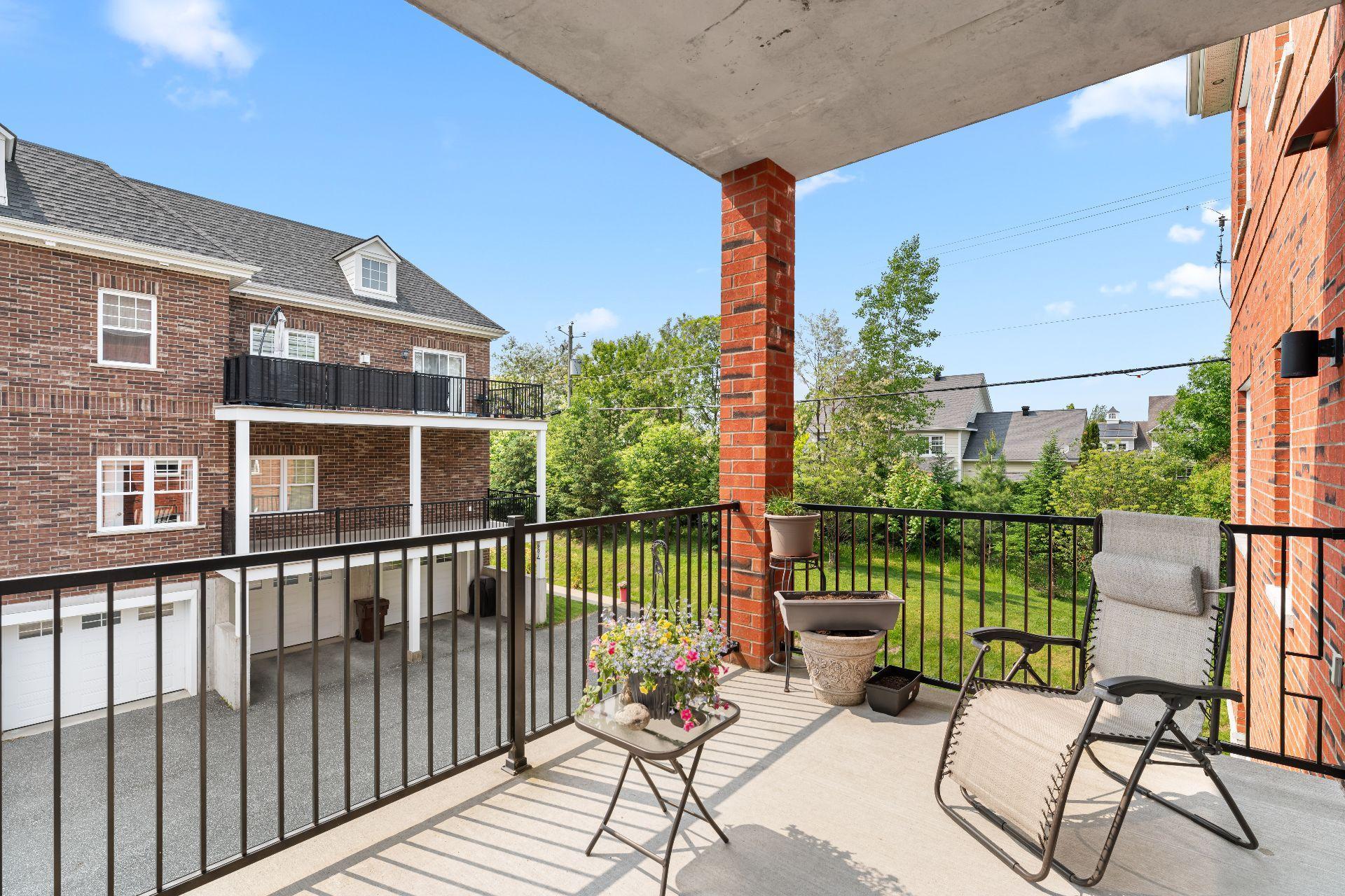 









1400


Rue Émile Zola

, 1002,
Sherbrooke (Les Nations),




QC
J1L0C4

