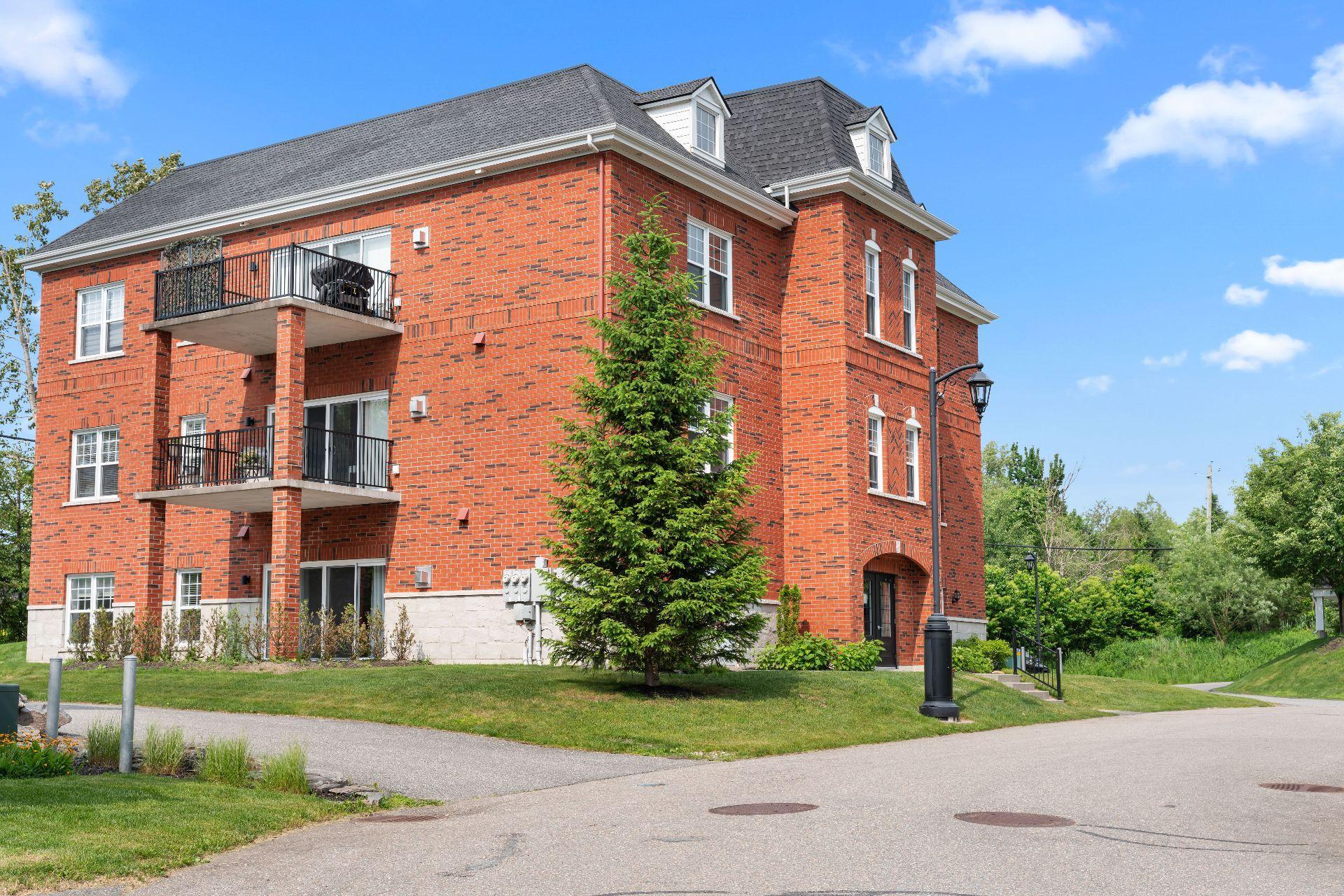 









1400


Rue Émile Zola

, 1002,
Sherbrooke (Les Nations),




QC
J1L0C4

