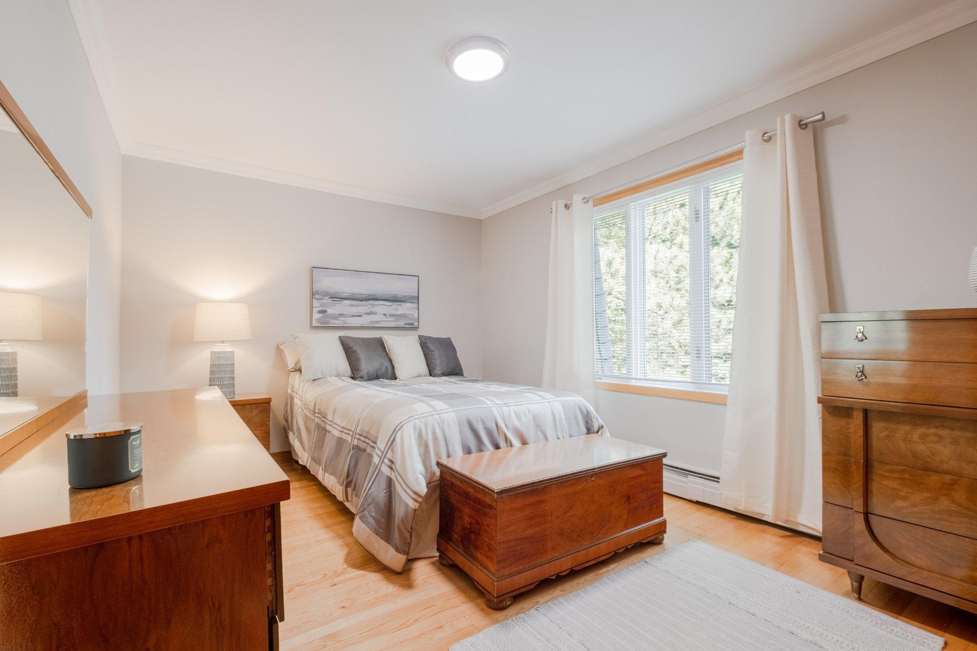 









1566


Rue Longchamp

,
Sherbrooke (Les Nations),




QC
J1J1J1

