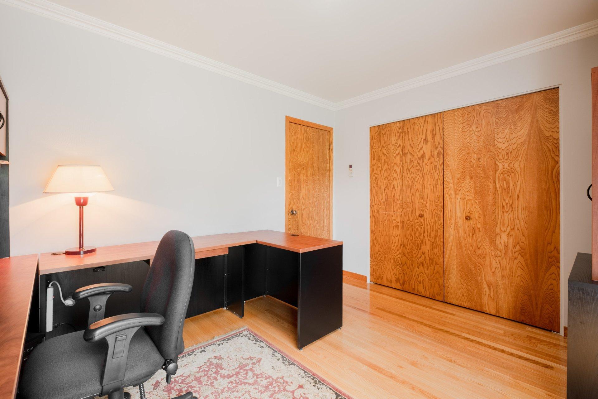 









1566


Rue Longchamp

,
Sherbrooke (Les Nations),




QC
J1J1J1

