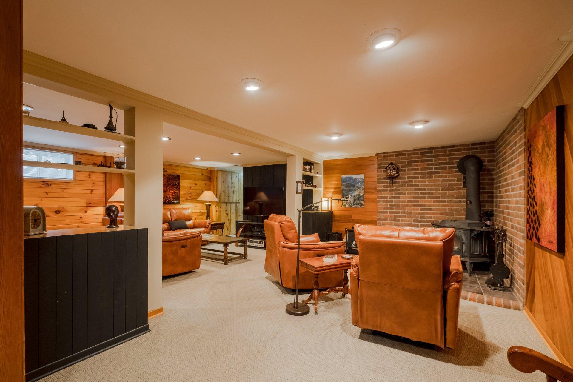 









1566


Rue Longchamp

,
Sherbrooke (Les Nations),




QC
J1J1J1

