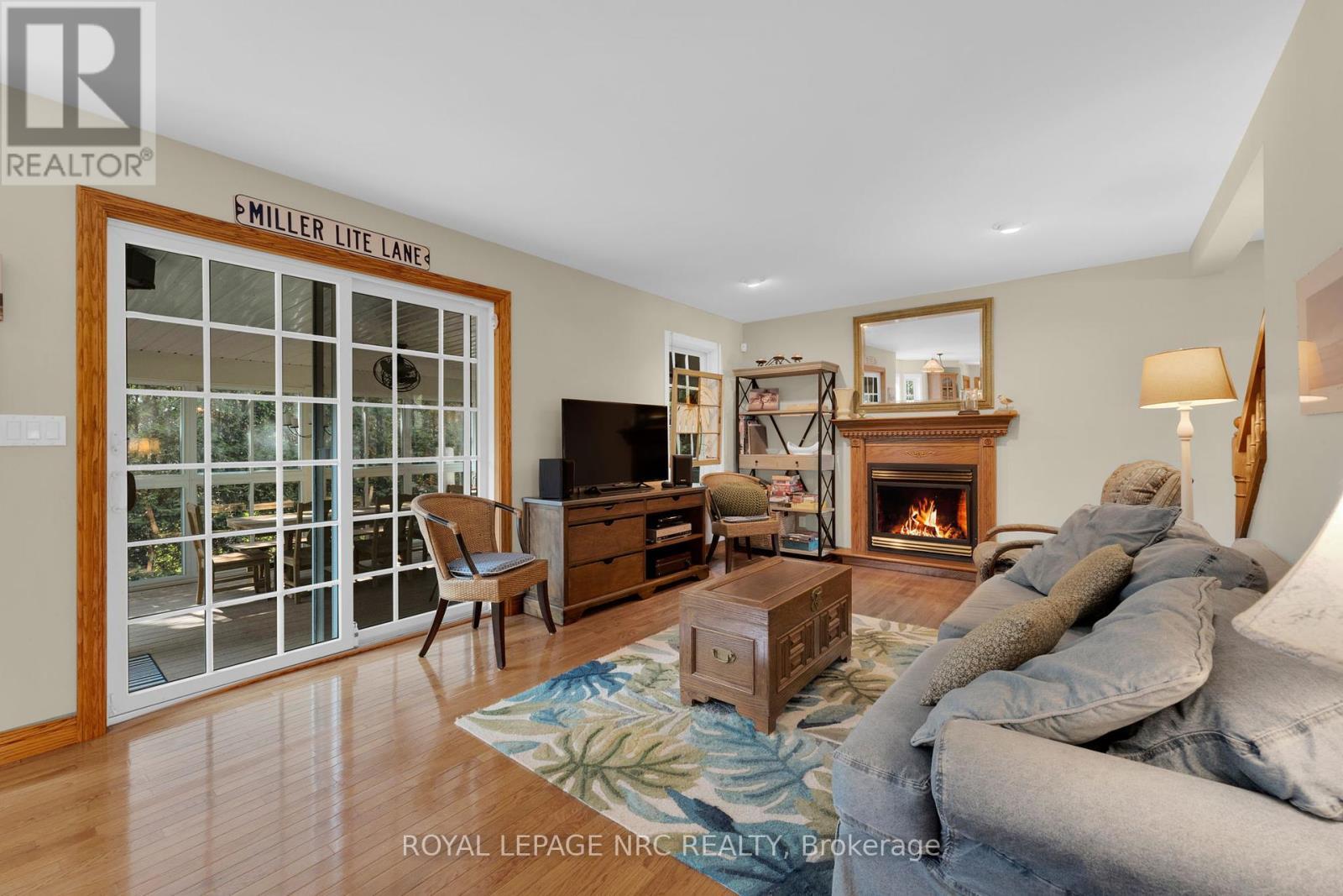 












331 CHERRYHILL BOULEVARD S

,
Fort Erie (Crystal Beach),




Ontario
L0S1B0


