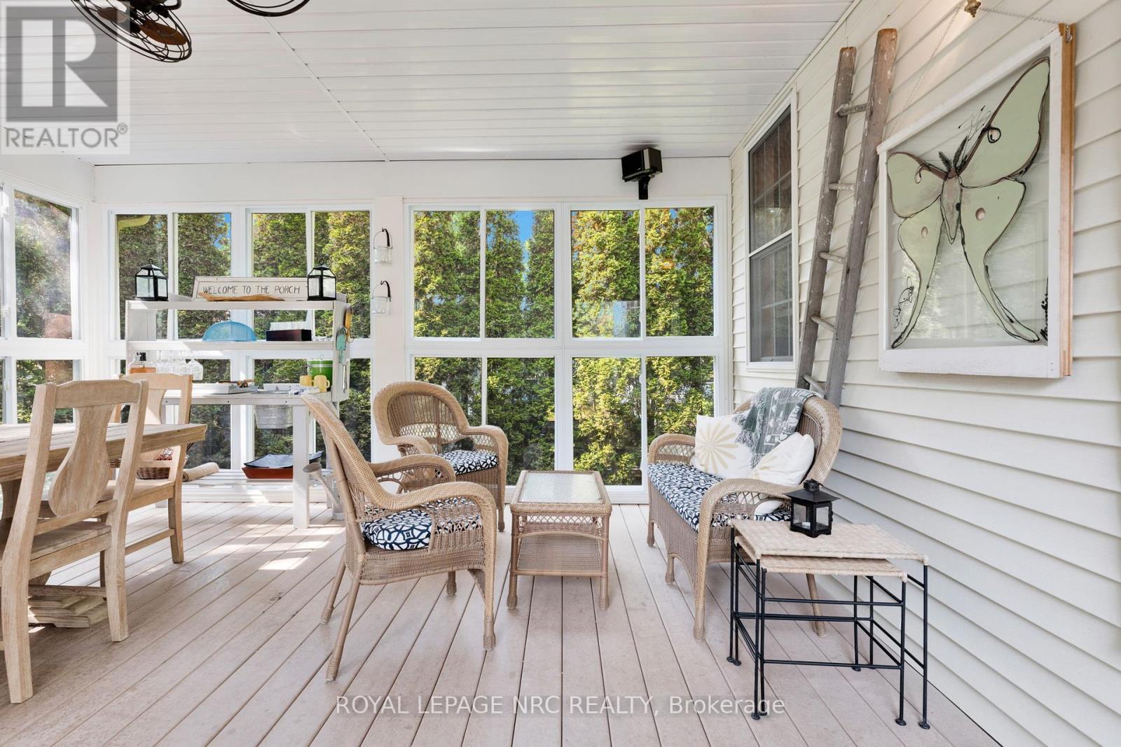 












331 CHERRYHILL BOULEVARD S

,
Fort Erie (Crystal Beach),




Ontario
L0S1B0

