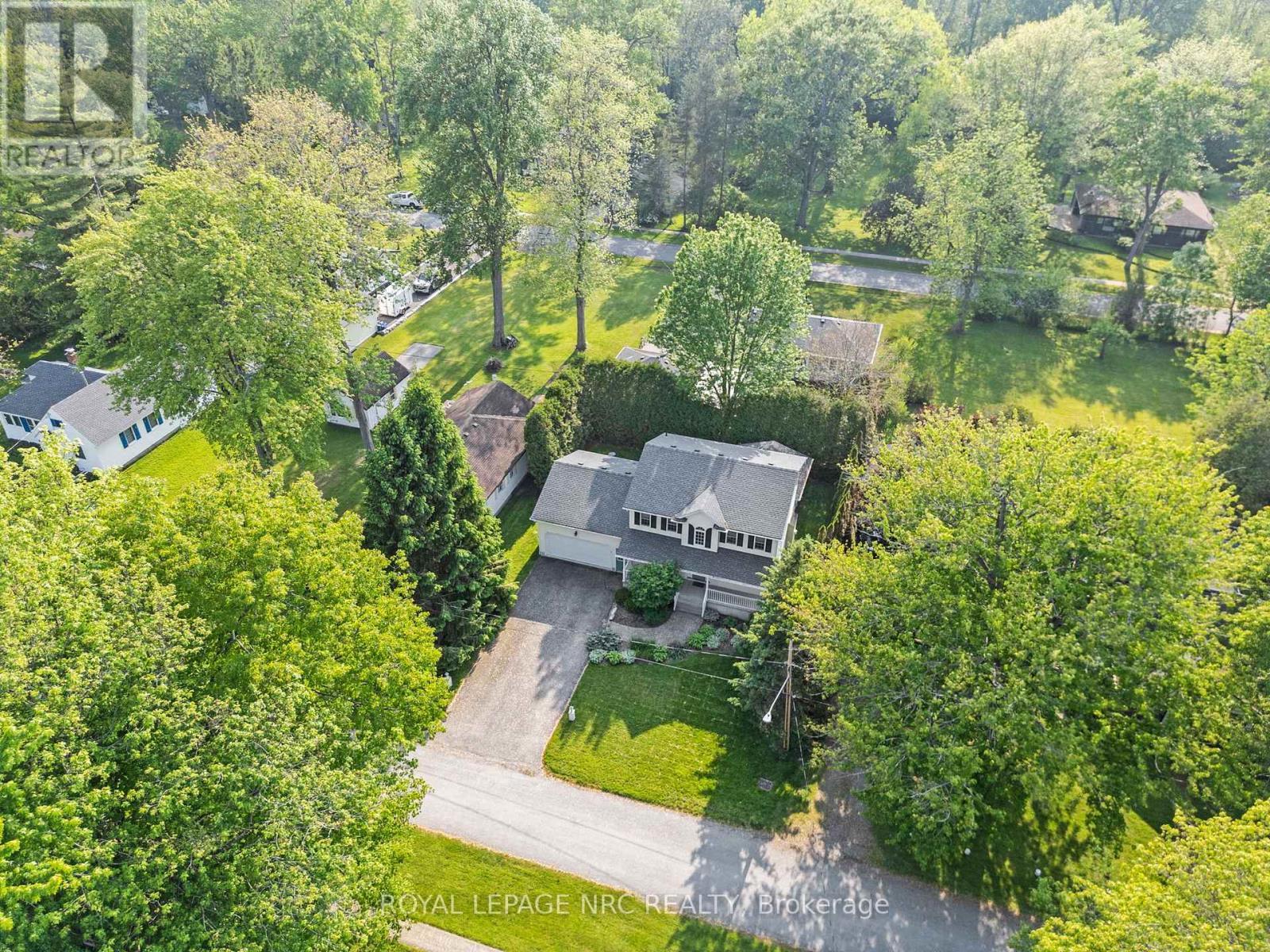 












331 CHERRYHILL BOULEVARD S

,
Fort Erie (Crystal Beach),




Ontario
L0S1B0

